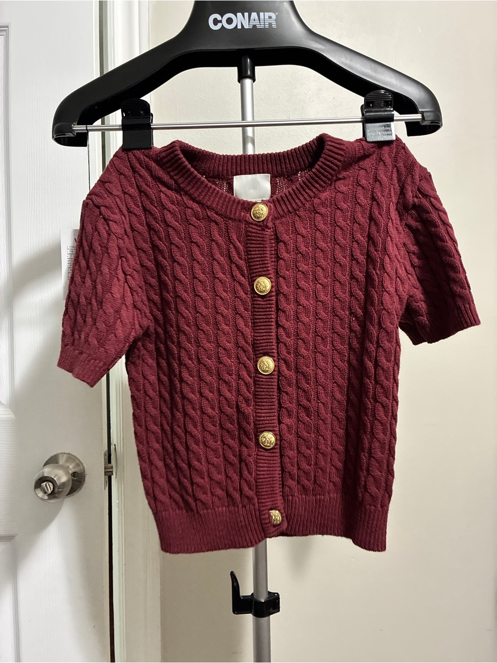 H&M Short-Sleeve Cable Knit Cardigan - Burgundy with Gold Buttons